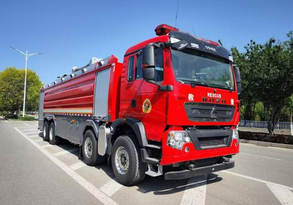 泡沫消防車(chē)