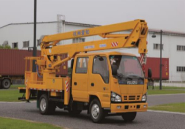 高空作業(yè)車